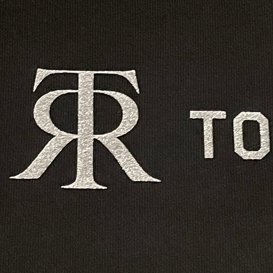 ジッパードTシャツ